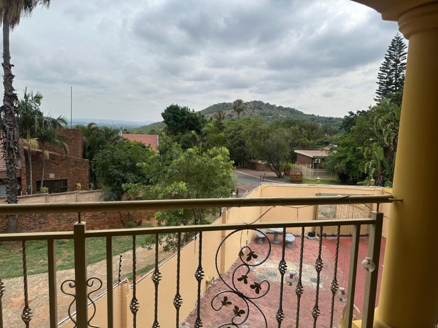 9 Bedroom Property for Sale in Safari Gardens North West